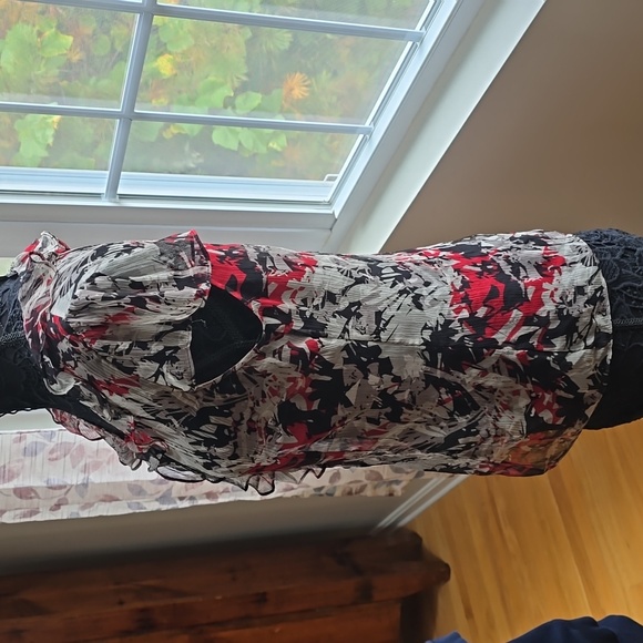 INC Black/gray/red Blouse - Picture 2 of 6